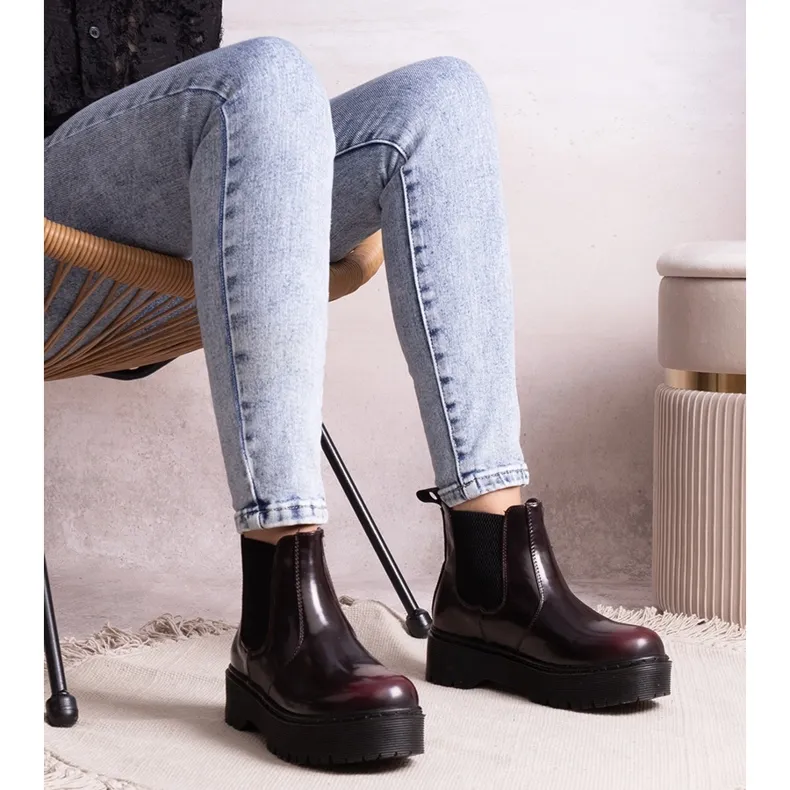 Burgundy platform ankle boots by Lessaya red