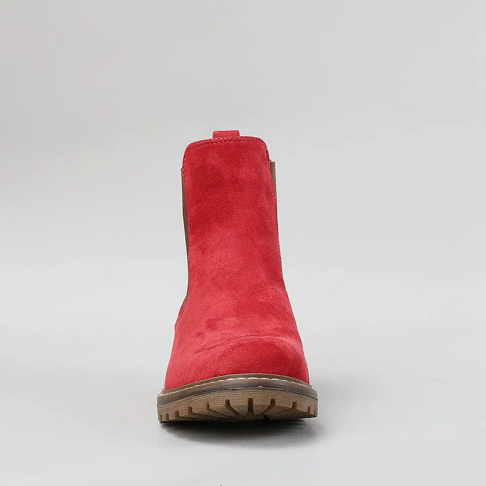 Gamilia - Red Suede