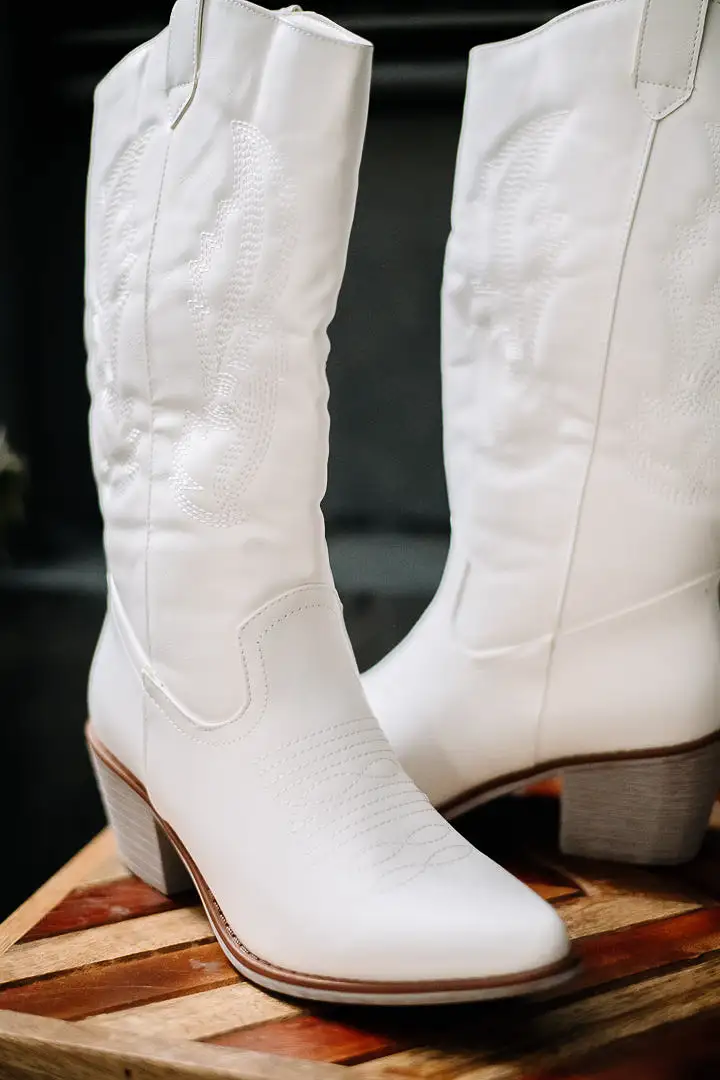 Getting Wilder White Boots