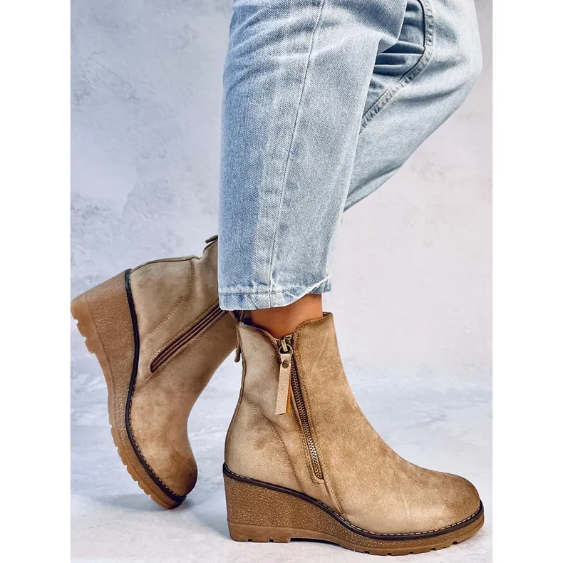 Meyer Beige wedge boots