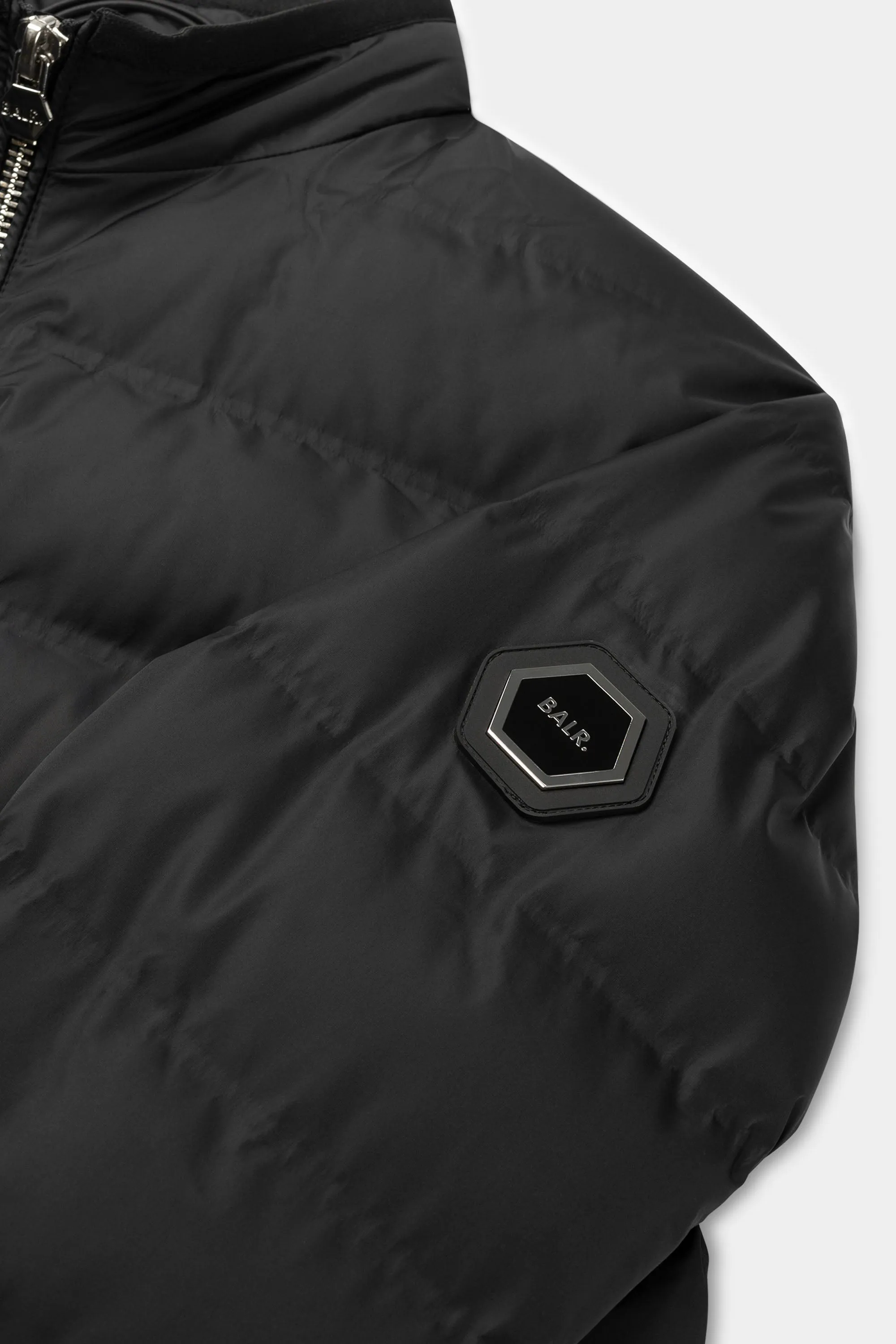 Q-Series Regular Fit Puffer Jacket Jet Black