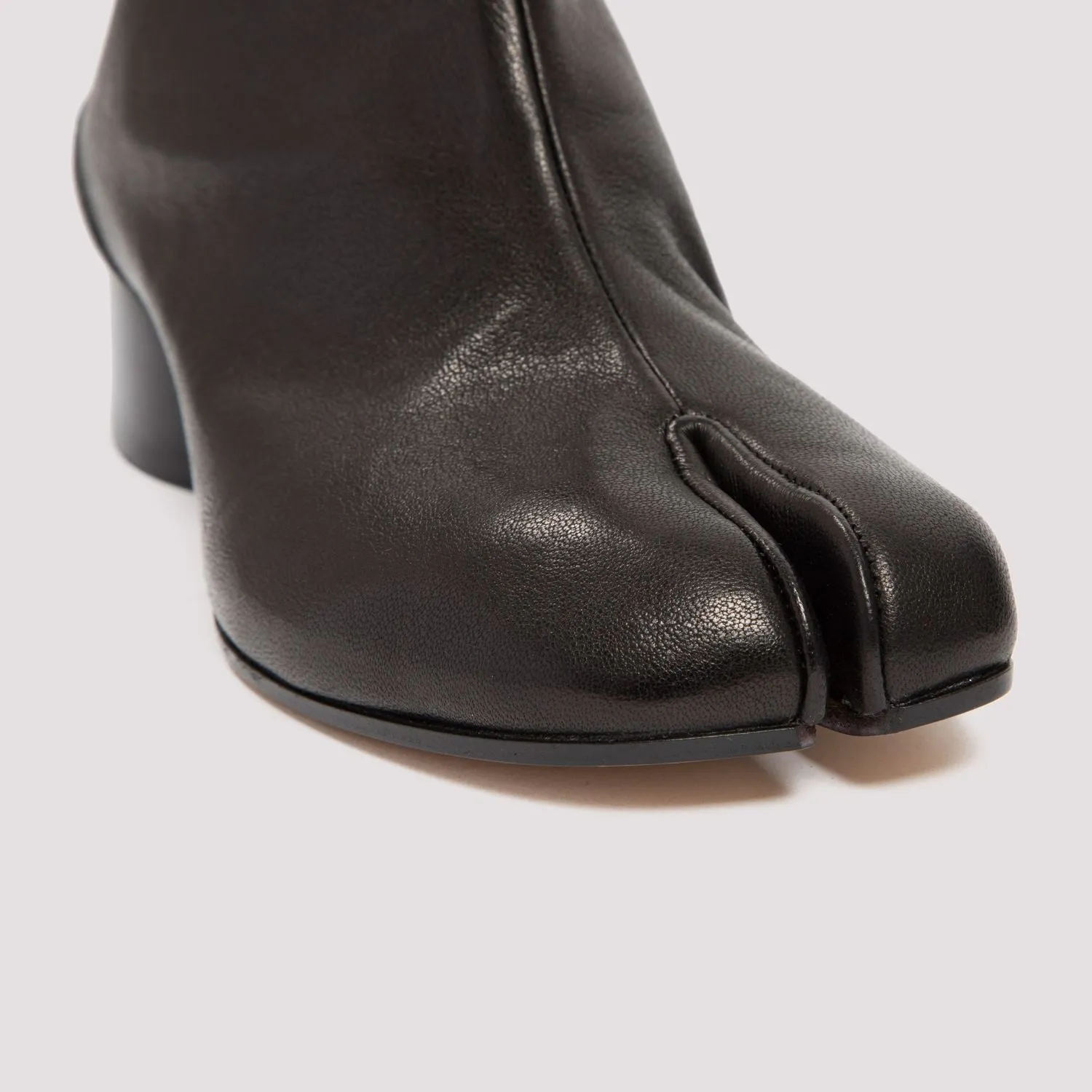 TABI LEATHER BOOTS