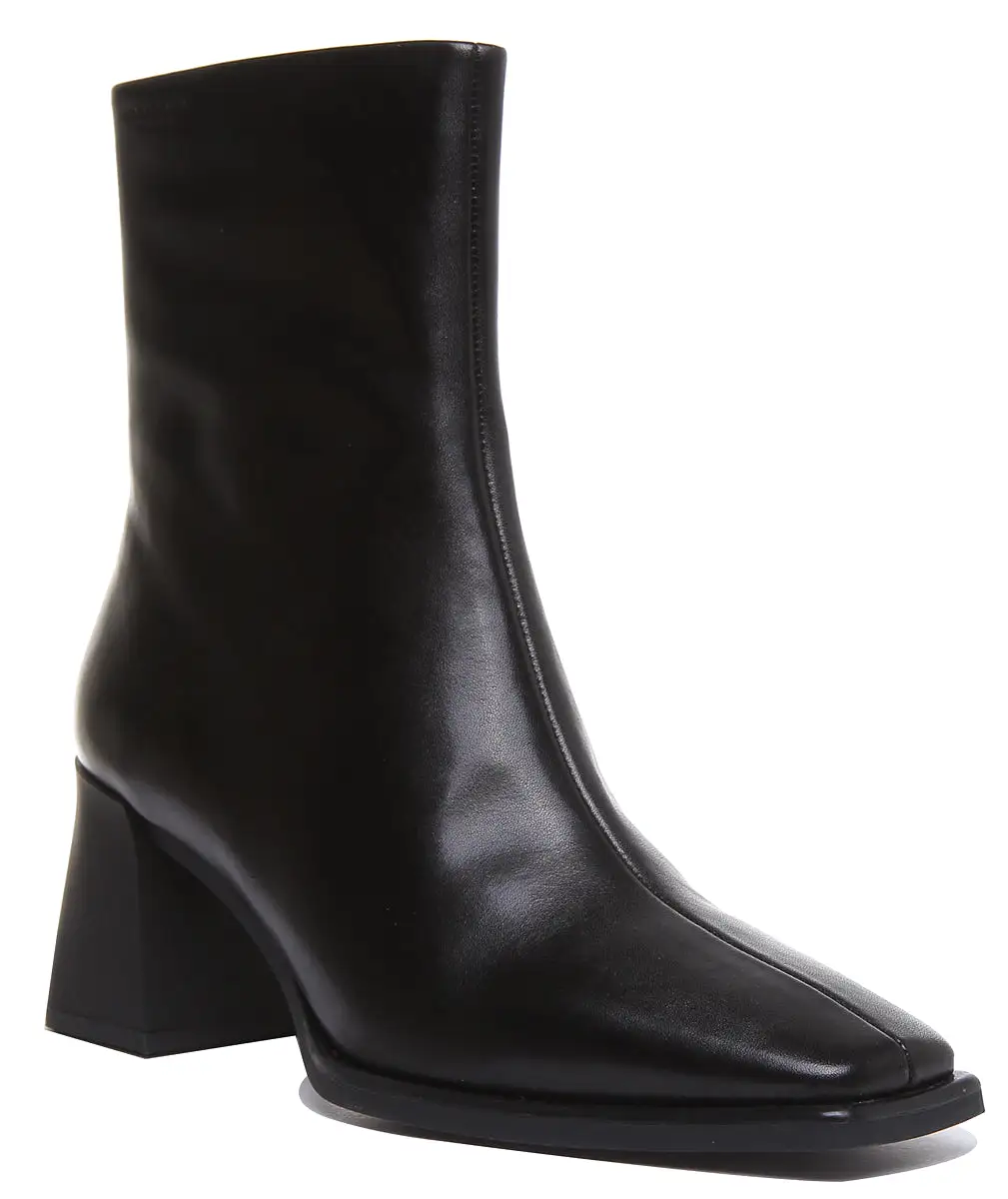 Vagabond Hedda In Black For Women