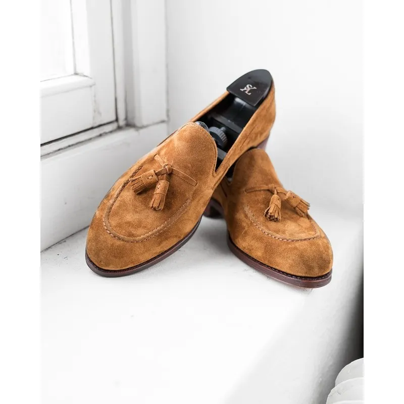 Yanko tassel loafer light brown suede